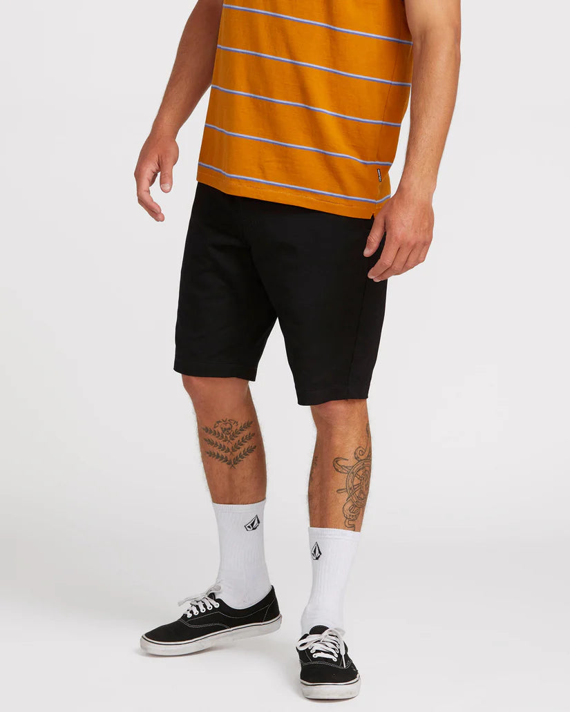 Short Volcom Frickin MDN 21 Black