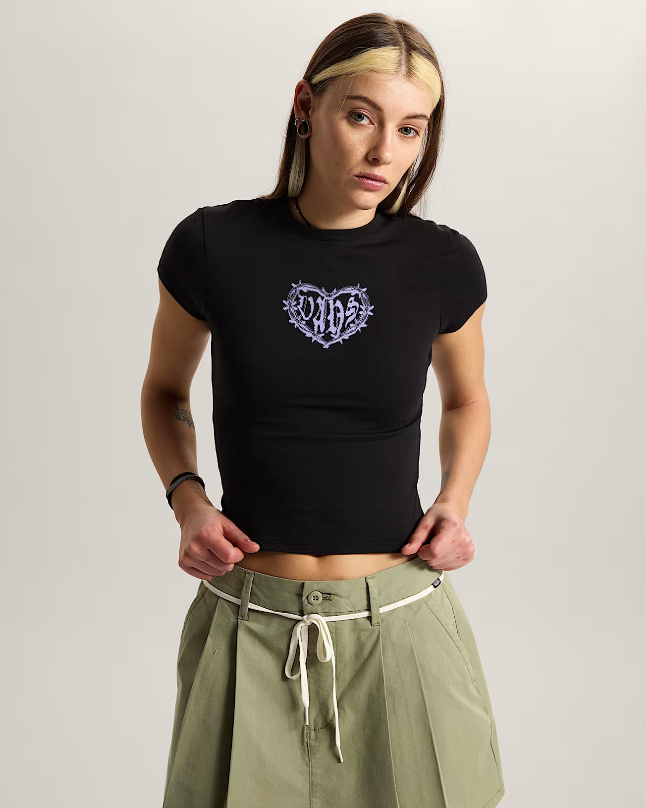 Tee Shirt Femme Vans Barbed Heart Loose Black