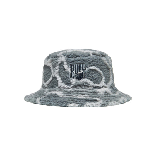 Bob Pull In Hot Hulky