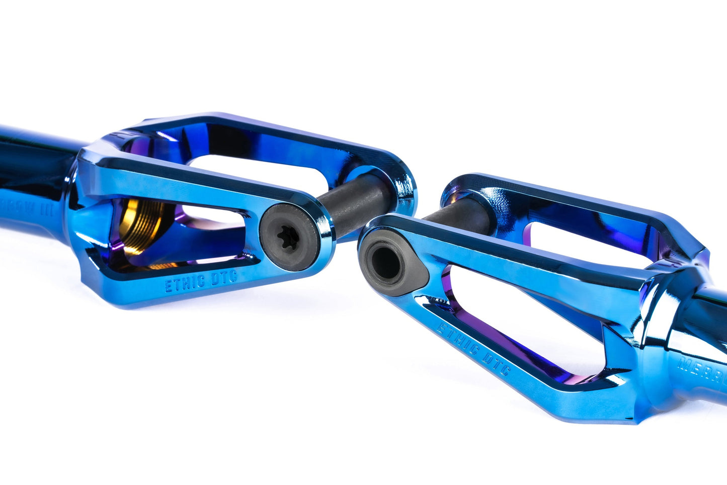 Fourche Ethic Merrow V3 8/12std IHC Bleu Chrome
