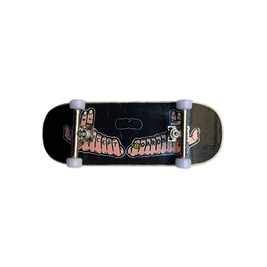 Finger Skate Soon X Concept boardshop
