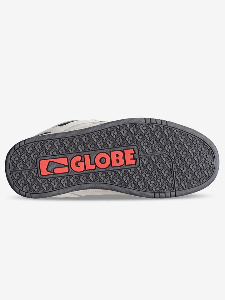 Globe Tilt Prime Clément Mullen